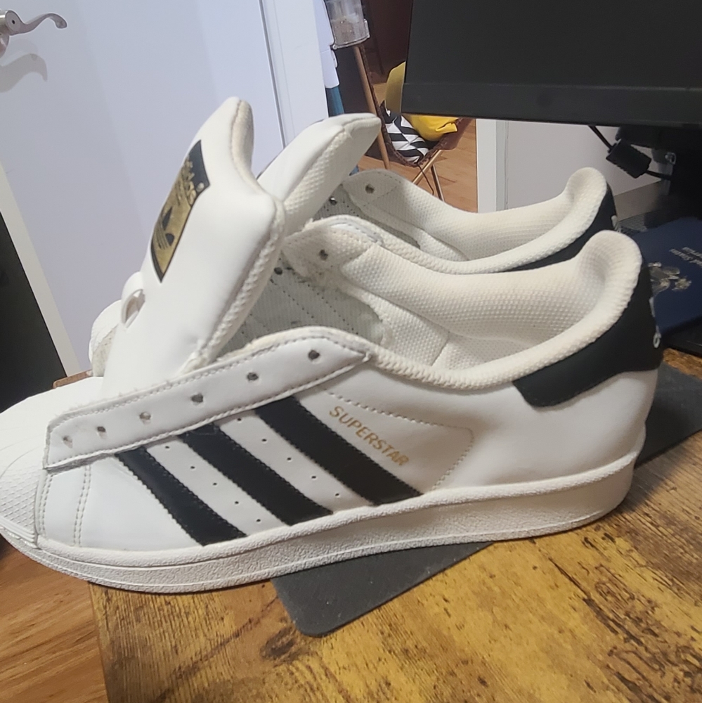 Adidas superstar 8 womens/6.5 kids